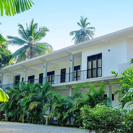 Hotel Ancient Village Polonnaruwa Bagian luar foto