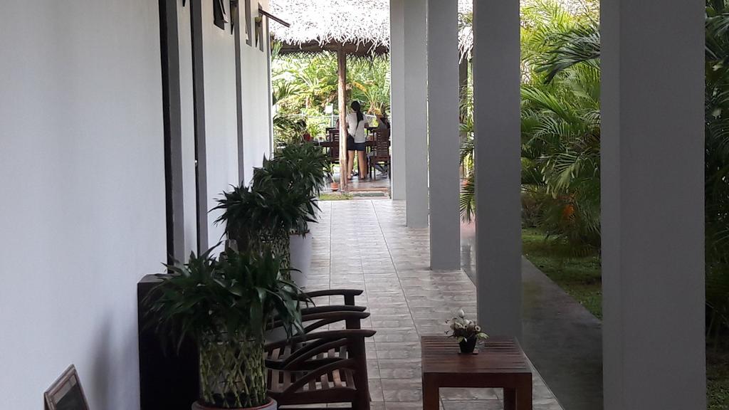 Hotel Ancient Village Polonnaruwa Bagian luar foto