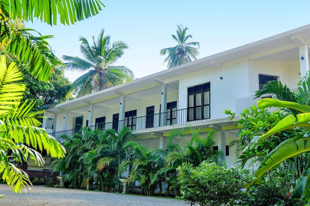 Hotel Ancient Village Polonnaruwa Bagian luar foto